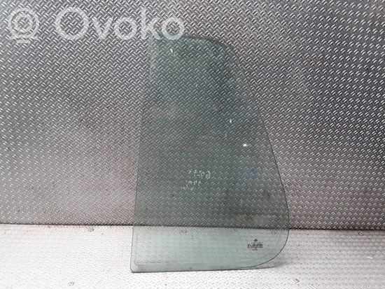 Volkswagen Golf IV Rear vent window glass