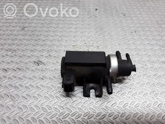 Volkswagen PASSAT B5 Turbo solenoid valve 1H0906627