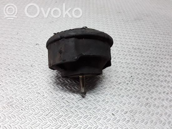BMW 3 E46 Engine mount bracket