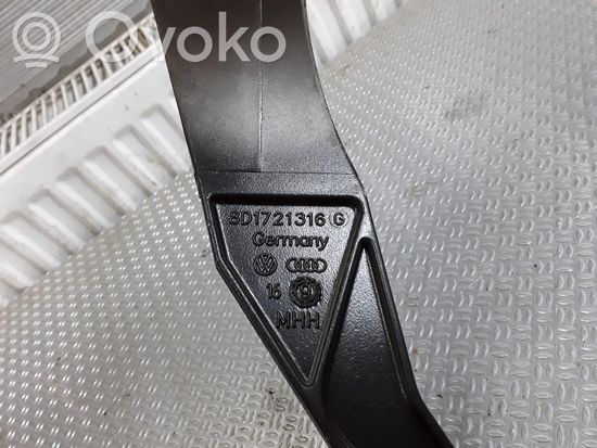 Audi A6 Allroad C5 Clutch pedal 8D1721316G