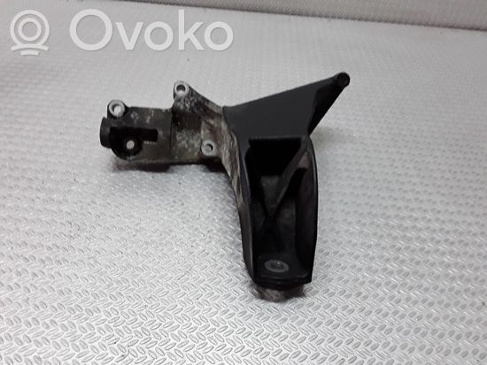 BMW 3 E46 Engine mounting bracket 6753226