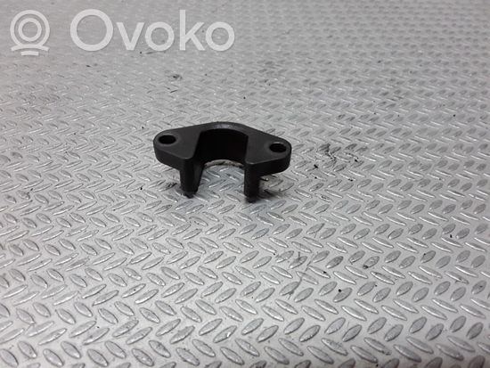 BMW 3 E46 Fuel Injector clamp holder