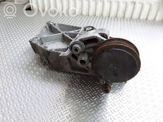 Volkswagen PASSAT B5 A/C compressor mount bracket 028260885A