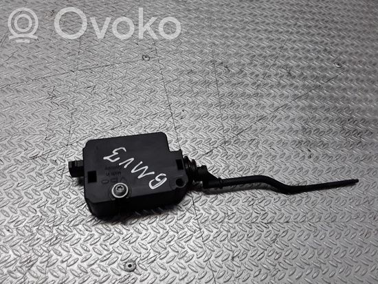 BMW 3 E46 Fuel tank cap lock 67118372240