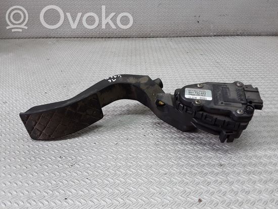 Audi A6 S6 C5 4B Accelerator throttle pedal 8D1721523