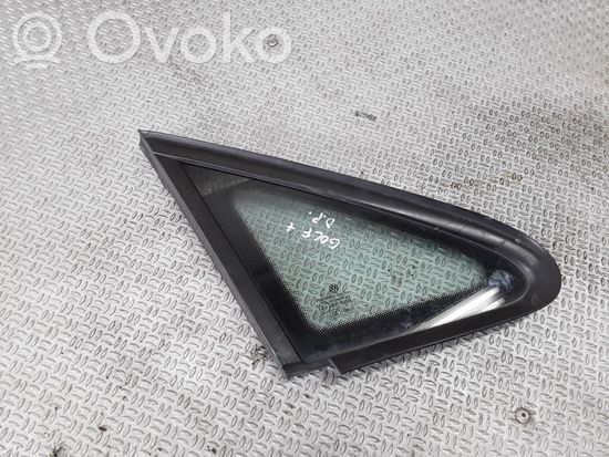 Volkswagen Golf Plus Front door vent window glass four-door