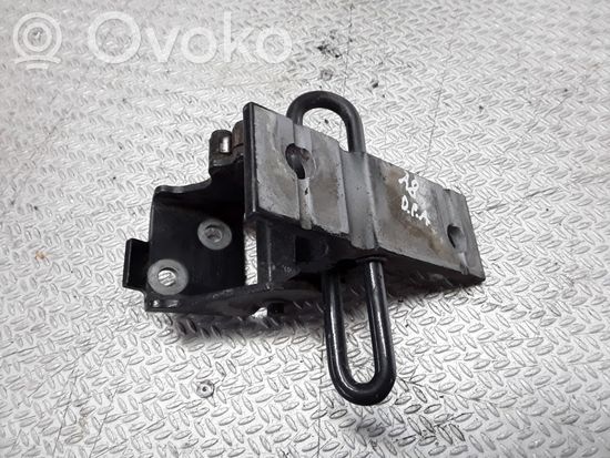 Audi A8 S8 D2 4D Front door lower hinge