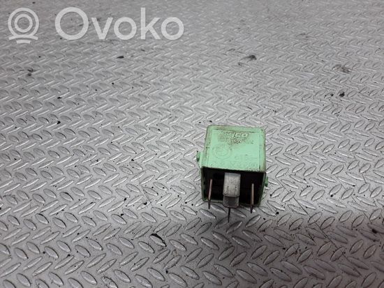 BMW 5 E39 Other relay 61368373700