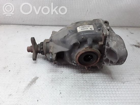 BMW 3 F30 F31 F80 Rear differential 7624780