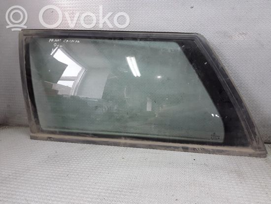Volkswagen PASSAT B4 Rear side window/glass