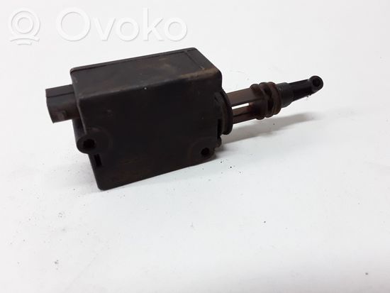 BMW 5 E39 Central locking motor 67118360193