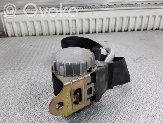 Volkswagen Golf IV Rear seatbelt