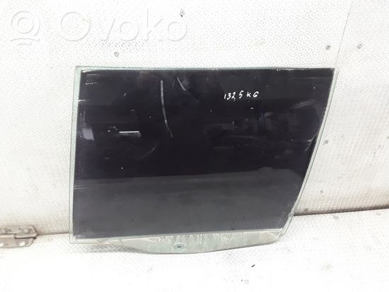 BMW 5 E39 Rear door window glass