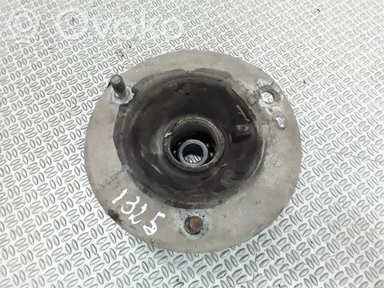 BMW 5 E39 Front upper strut mount