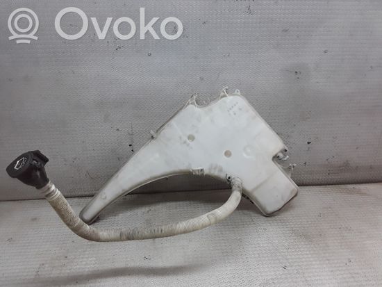 BMW 3 E90 E91 Windshield washer fluid reservoir/tank 61677068996