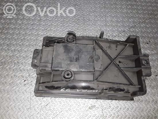 Volkswagen Bora Heater blower motor/fan resistor 1J0819022A