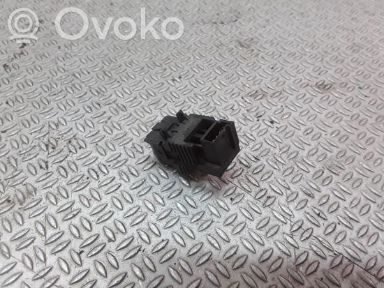 BMW 5 E60 E61 Brake pedal sensor switch 314688962