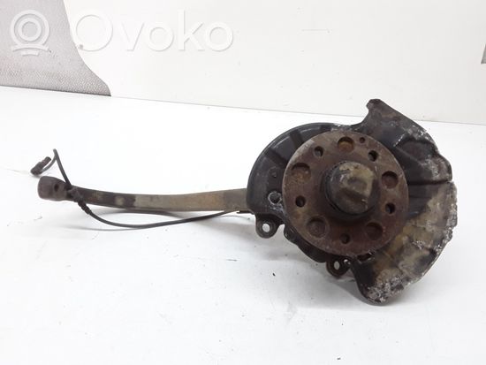 Mercedes-Benz S W220 Front wheel hub spindle knuckle