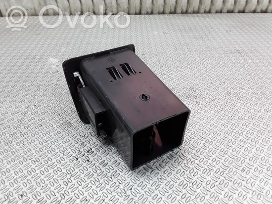Mercedes-Benz ML W163 Dashboard side air vent grill/cover trim A1638300254