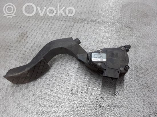 Audi A6 Allroad C5 Accelerator throttle pedal 8D1721523F