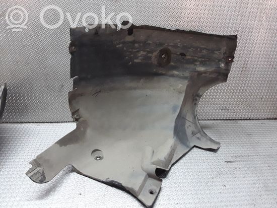Mercedes-Benz C W203 Front wheel arch liner splash guards 2038840522