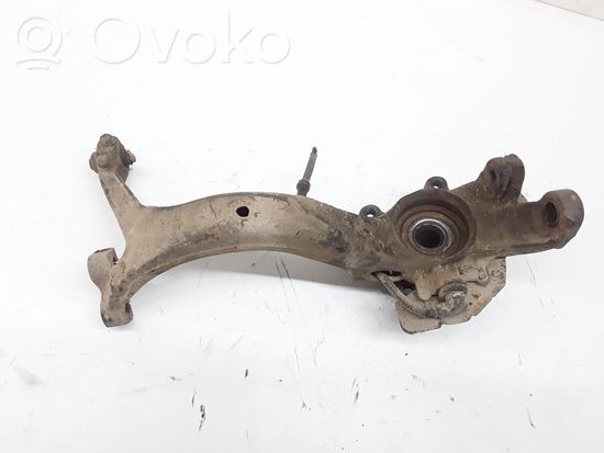 Volkswagen PASSAT B5 Front wheel hub spindle knuckle
