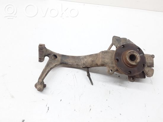 Volkswagen PASSAT B5 Front wheel hub spindle knuckle