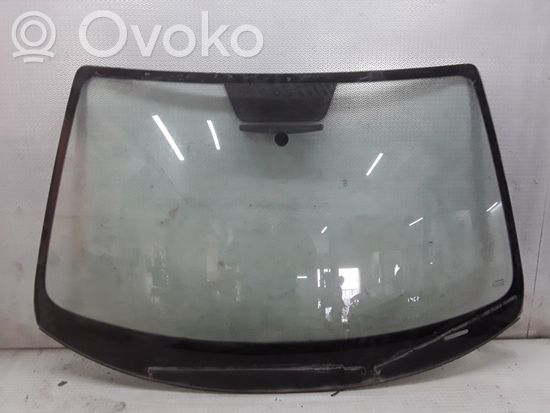 Volkswagen Eos Front windscreen/windshield window