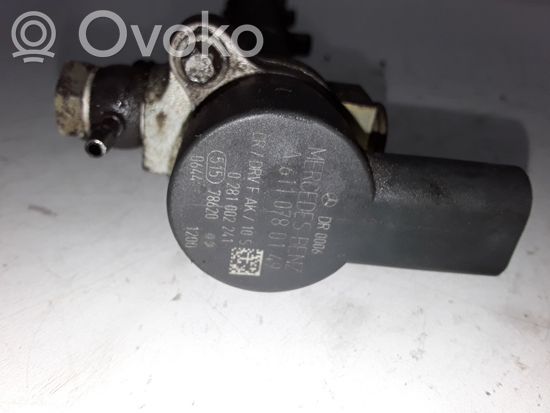 Mercedes-Benz E W210 Fuel main line pipe 0445214004 A6110700095 A6110780149