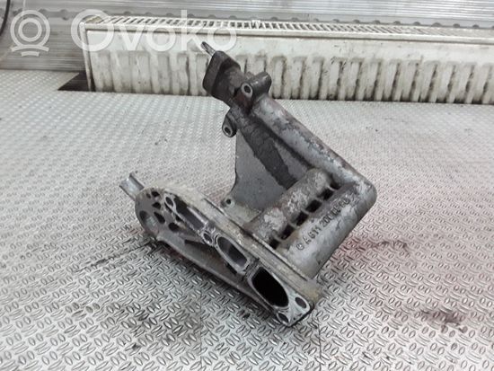 Mercedes-Benz Vito Viano W638 Engine coolant pipe/hose A6112000690