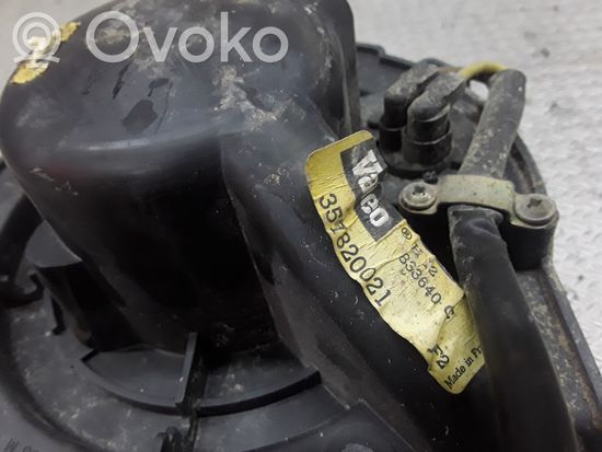 Volkswagen PASSAT B4 Heater fan/blower 357820021