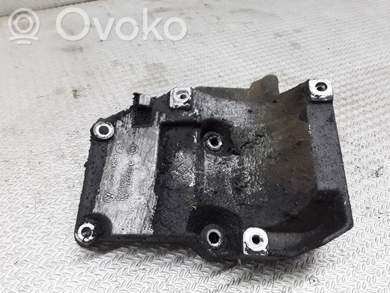 Volkswagen PASSAT B5 A/C compressor mount bracket 038260885C