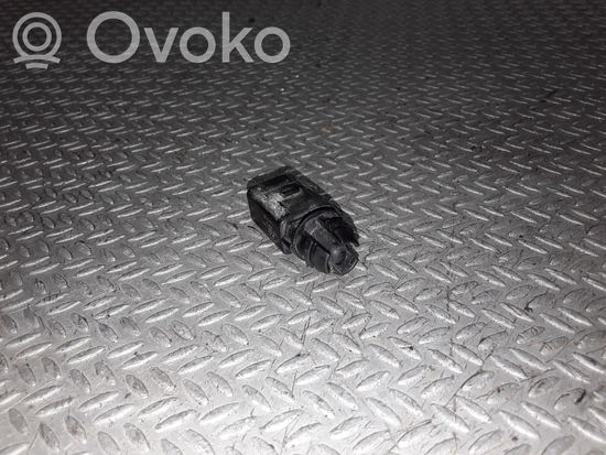 Audi A6 S6 C6 4F Outside/exterior temperature sensor 8Z0820535