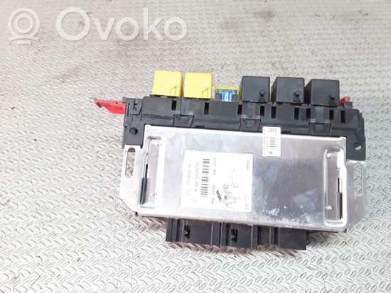 Mercedes-Benz S W220 Fuse module A0325458232
