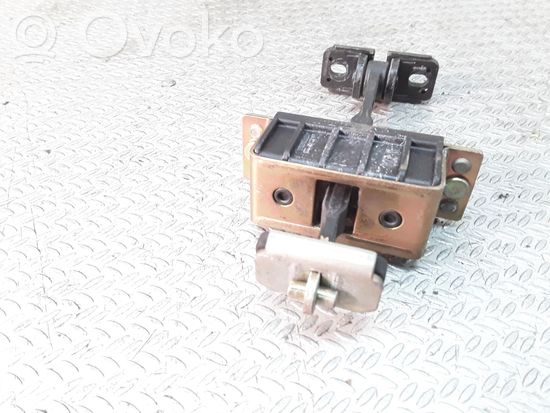 Mercedes-Benz S W220 Front door check strap stopper