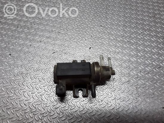 Volkswagen PASSAT B5 Turbo solenoid valve