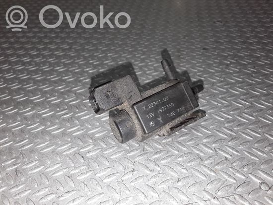 BMW 3 E46 Turbo solenoid valve 72234100