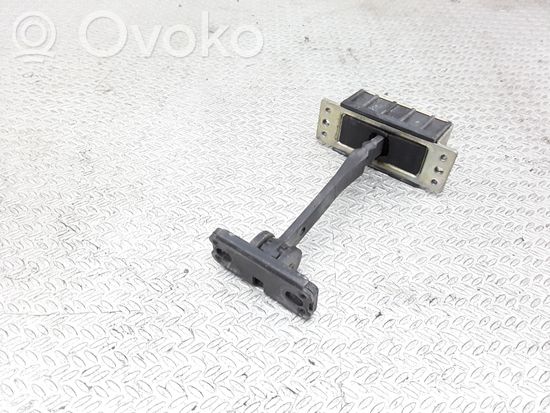 Mercedes-Benz C W203 Front door check strap stopper