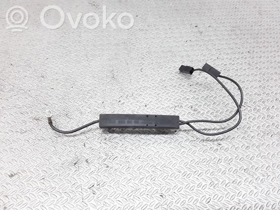 Mercedes-Benz C W203 Aerial antenna amplifier A2038209489