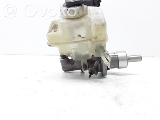 BMW 5 E39 Master brake cylinder