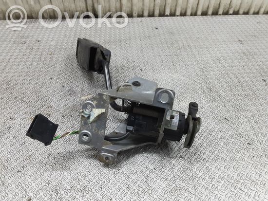 Audi A6 S6 C4 4A Accelerator throttle pedal 0205001001