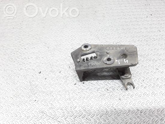 Volkswagen Transporter – Caravelle T4 Heater blower motor/fan resistor