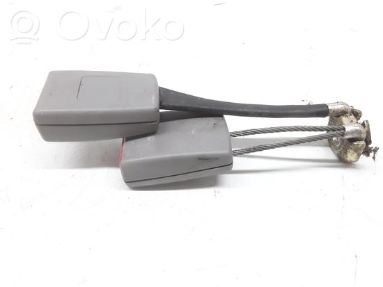 Volkswagen PASSAT B5.5 Middle seatbelt buckle (rear) 3B0857739C