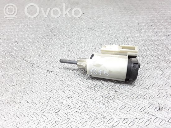 Audi A4 S4 B6 8E 8H Clutch pedal sensor 8E0927189B