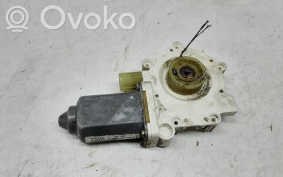 BMW 5 E39 Rear door window regulator motor 67628360512