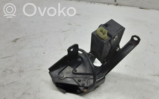 BMW 5 E39 Tailgate window lock/catch/latch