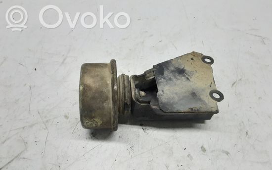 Volkswagen Transporter – Caravelle T4 Gearbox mounting bracket