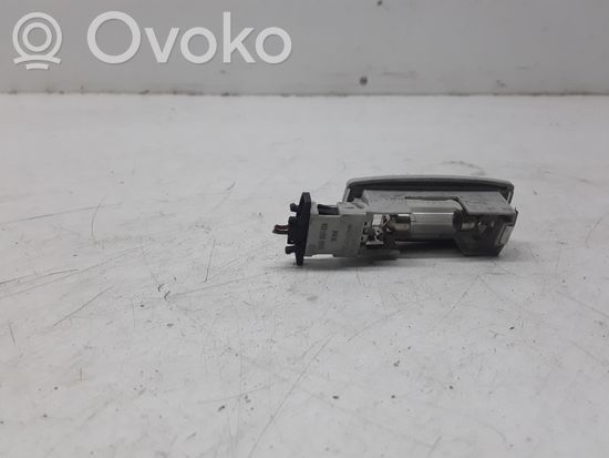 Volkswagen PASSAT B5.5 Other interior light 3B0947113