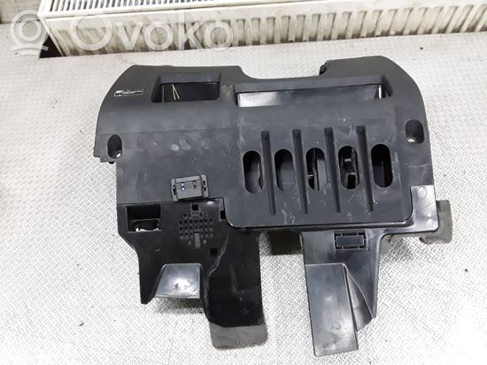 Audi A4 S4 B7 8E 8H Dashboard lower bottom trim panel 8E11863075