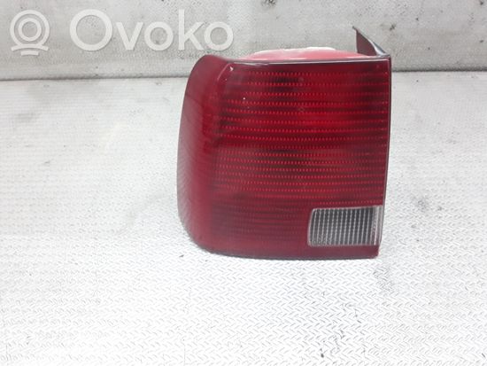 Volkswagen PASSAT B5 Rear/tail lights